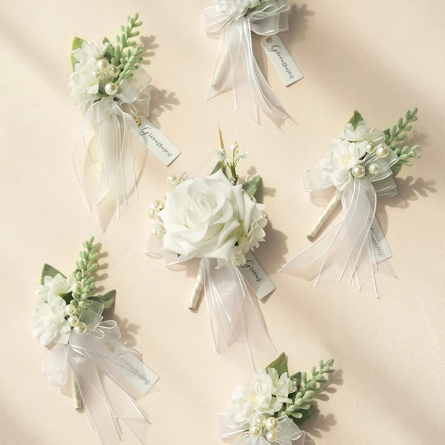 Floral Boutonnière Set 6 Pack - Luxe