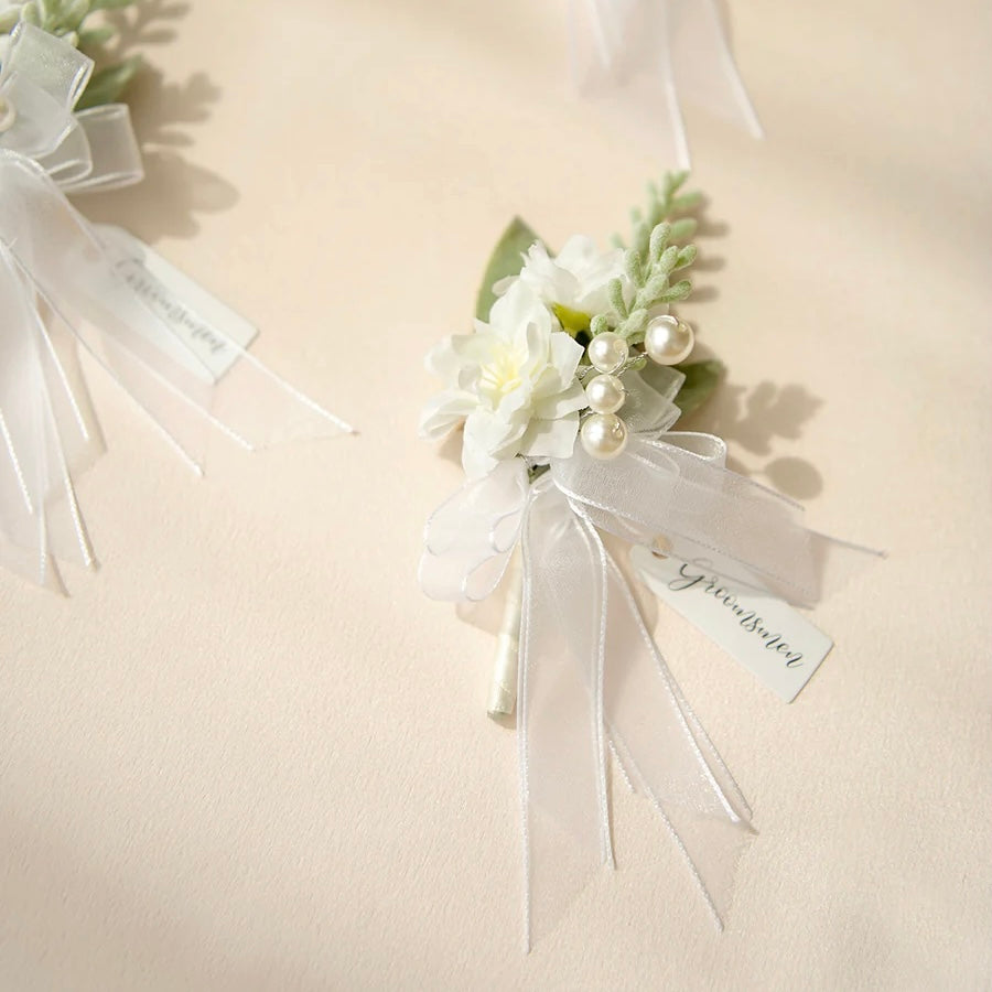 Floral Boutonnière Set 6 Pack - Luxe